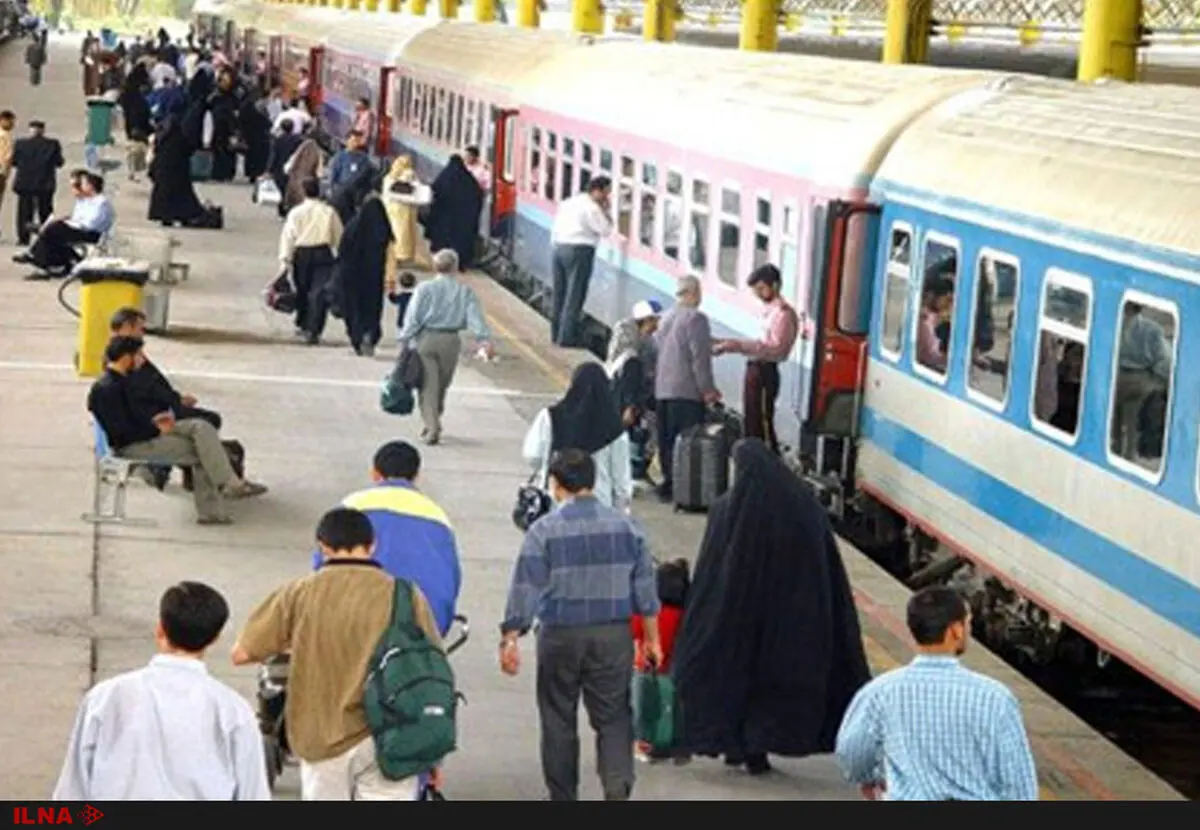 عدم توان تامین در دیزل، پشت پرده از رده خارج سازی قطارها/ تهدید حذف 3000 فرصت شغلی از صنعت ریلی