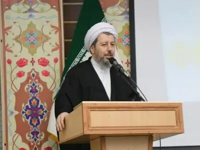 نیروی هوایی میزبان ۴٠٠٠ معتکف