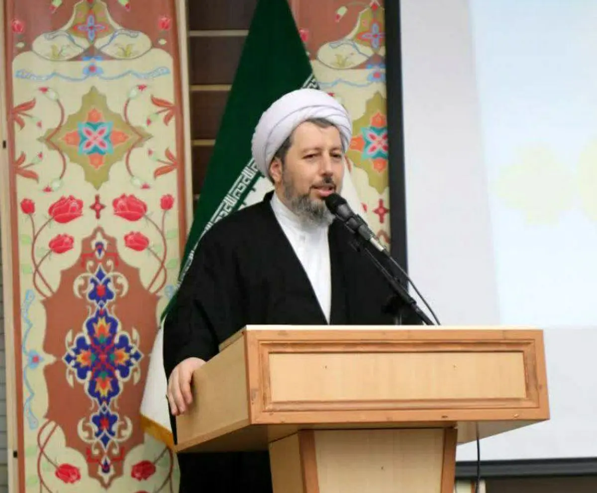 نیروی هوایی میزبان ۴٠٠٠ معتکف