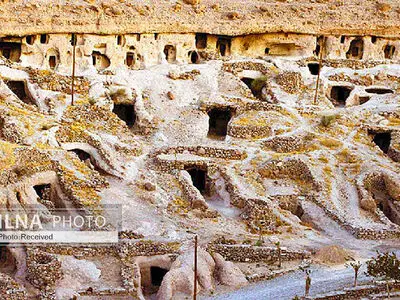 سالانه ۲ میلیارد تومان فقط برای برق میمند هزینه می‌کنیم/ چاره‌ای جز پویا کردن روستا نداریم