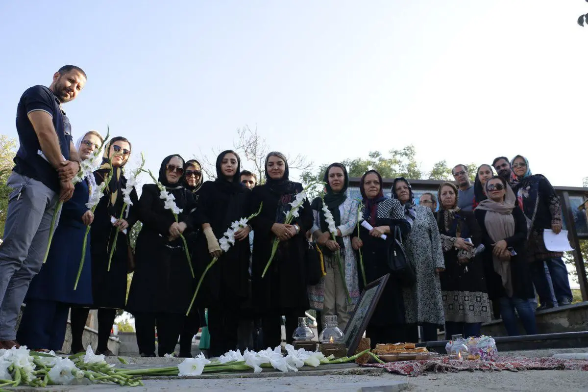 بزرگداشت ایراندخت میرهادی در روز همدان 