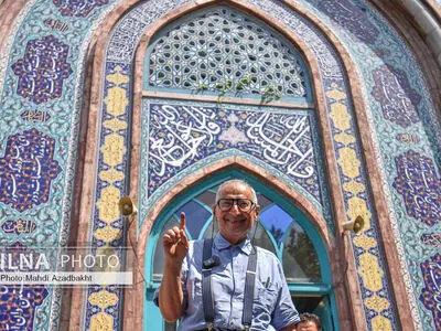 مرحله دوم رای گیری چهاردهمین دوره انتخابات ریاست جمهوری در حسینه ارشاد