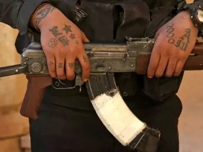 قطع کامل مسیر‌های ارتباطی داعش در موصل/محاصره موصل کامل شد