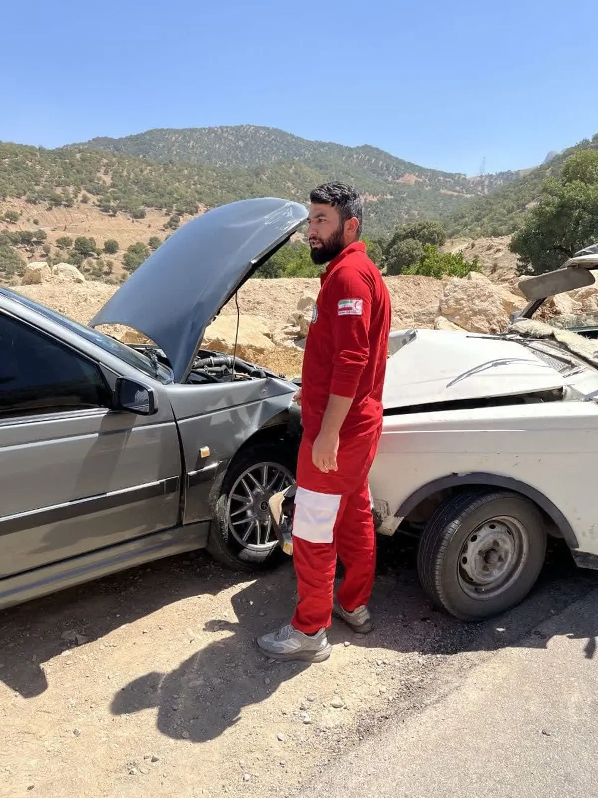 امدادرسانی به ۴ مصدوم و حادثه دیده در محور بازفت به مسجد سلیمان