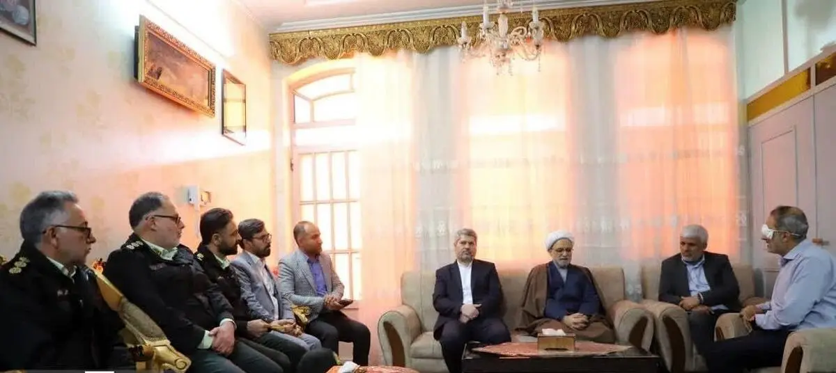 نیرو‌های نظامی و انتظامی سرمایه‌های ملی هستند 