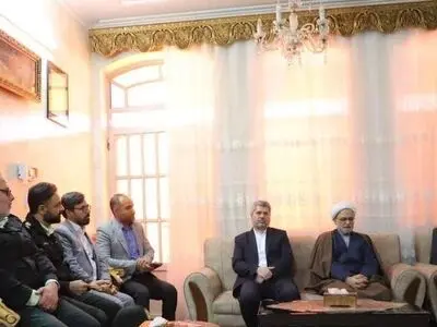 نیرو‌های نظامی و انتظامی سرمایه‌های ملی هستند 