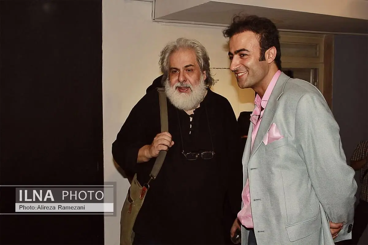حضور محمد رحمانیان در رونمایی از عکس‌های بهرام گوهری