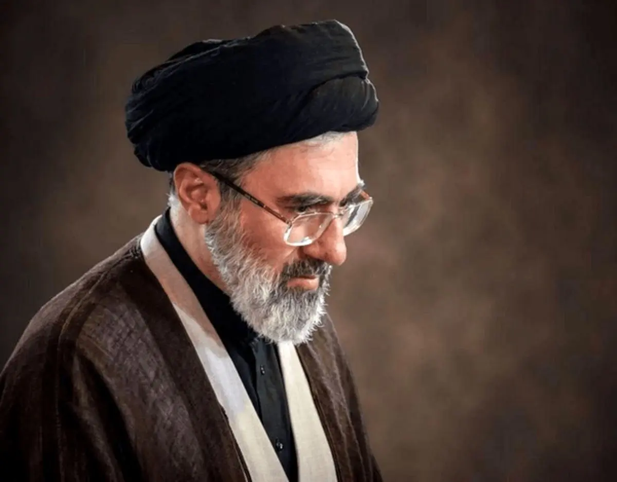 قدردانی رهبر انقلاب از ملت عراق به‌ پاس تشییع امام شهید