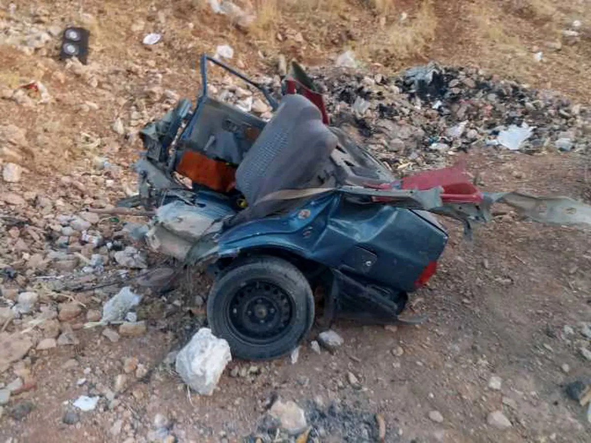 نصف شدن پراید در تصادف با زانتیا و نجات معجزه آسای سرنشینان + تصاویر