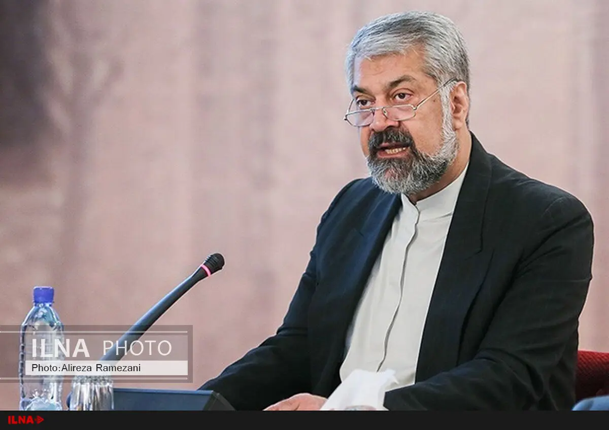 طبق روایت برخی٬ رکن‌آبادی تا زمان انتقال به بیمارستان در قید حیات بوده 