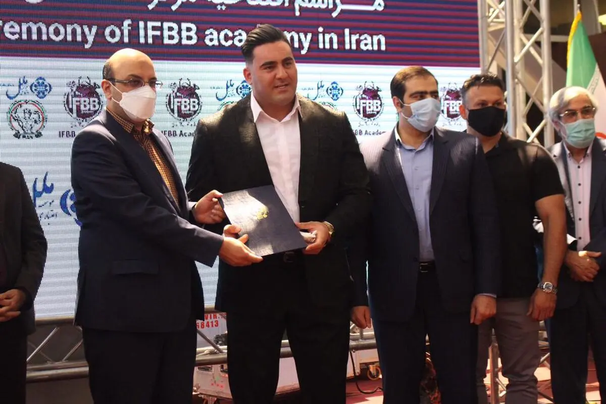 تجلیل از نمایندگان ایران در مسابقات جهانی قویترین مردان با حضور دکتر علی نژاد