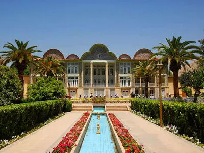 هزینه سفر به شیراز در پاییز 1402