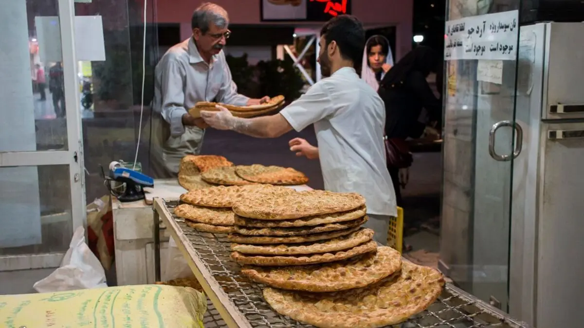 آغاز طرح هوشمندسازی یارانه نان در مشهد