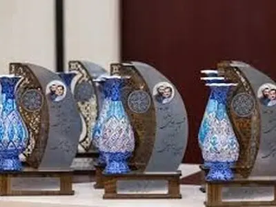 کسب رتبه توسط 19 دستگاه اجرایی استان مرکزی در جشنواره شهید رجایی 