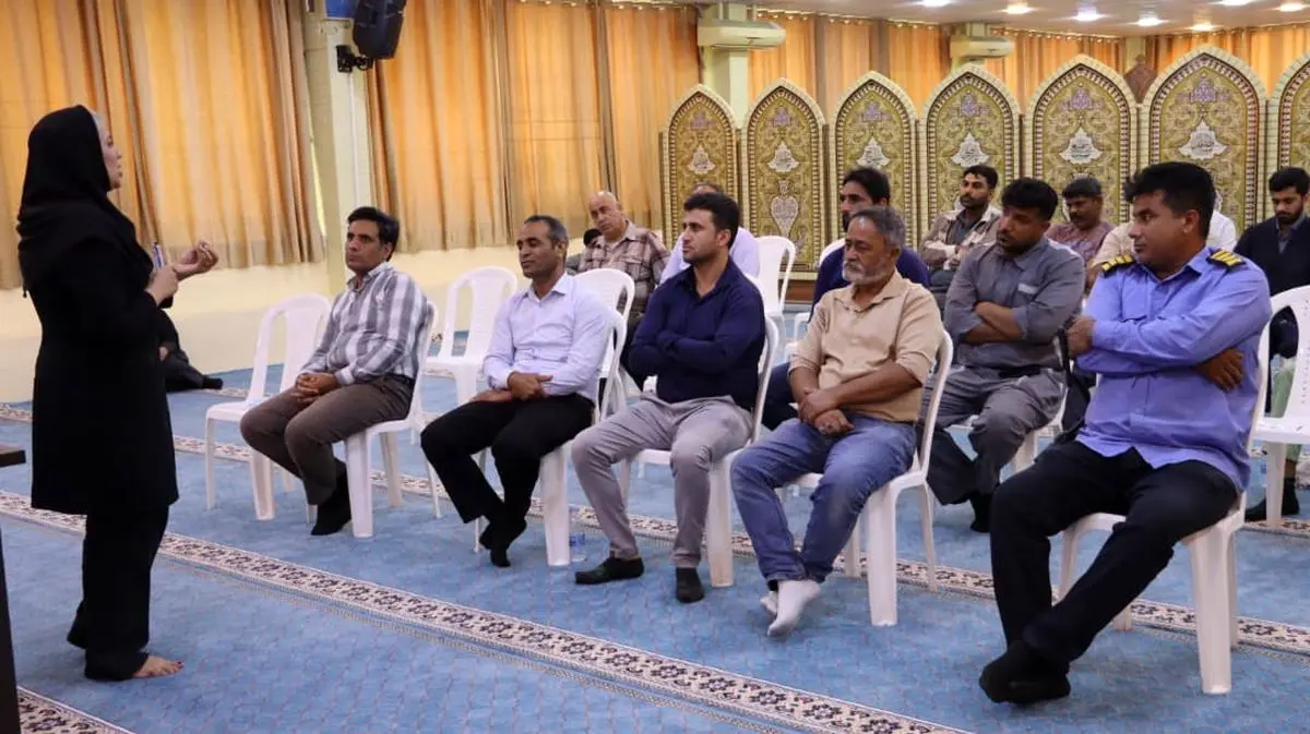 برگزاری سومین دوره روانشناسی ویژه کارکنان آرامستان بندرعباس