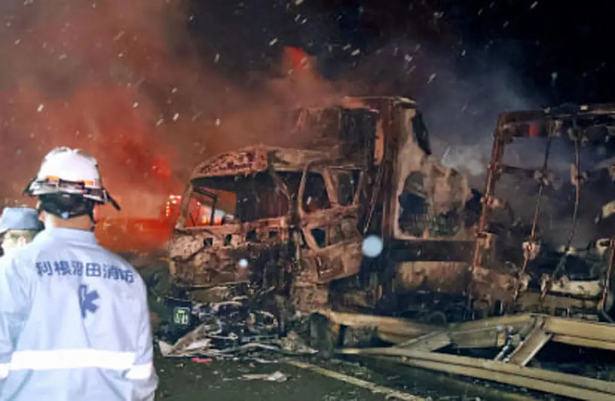 تصادف مهیب در ژاپن ۲۷ کشته و مجروح بر جای گذاشت