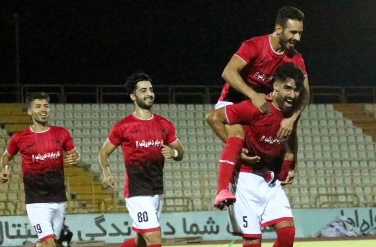 استقبال ویژه برای زننده به پرسپولیس بعد از باخت سنگین