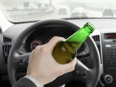 رانندگان مست در دنیا به شدت مجازات می شوند؛ در ایران به آنها ارفاق می کنیم/ جریمه ۲ میلیونی یعنی هیچ