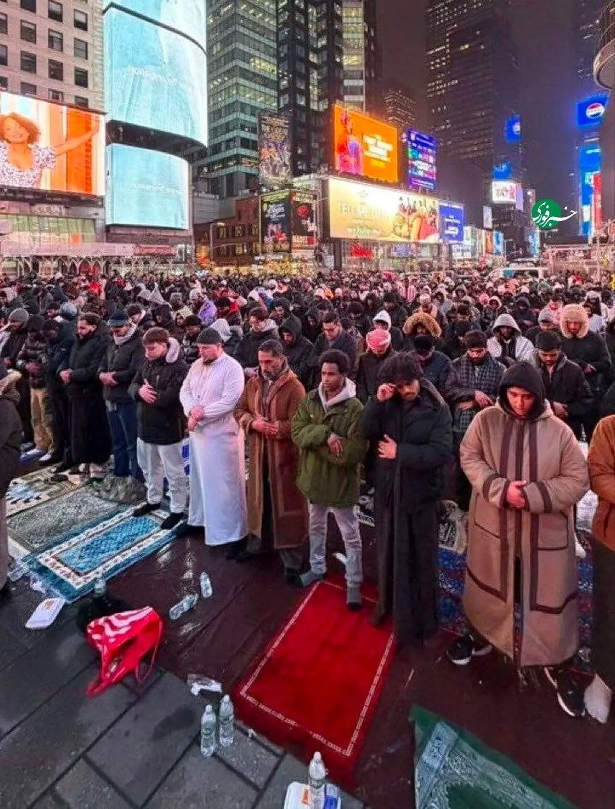 نماز شب سوم رمضان در نیویورک+ فیلم