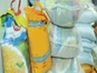 عرضه سبد کالایی افزایش نقدینگی در بازار را کم می کند / برنج آلوده هندی با برنج های داخلی مخلوط نشده