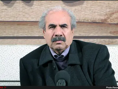 عناصر سوسیالیستی در فرانسه کارآیی خود را از دست داده‌اند/امکان استقرار جمهوری ششم وجود دارد/جریان راست مطالبه‌گر برای جهان بسیار خطرناک است