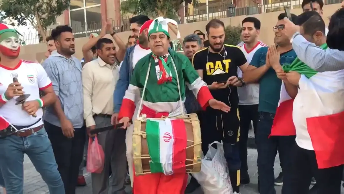 فیلم / حمایت ویژه طرفداران ایرانی حوالی ورزشگاه آل مکتوم