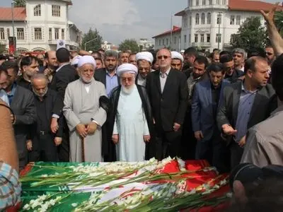 تشییع جثامین الحجاج الایرانیین الذین قضوا فی فاجعة منی