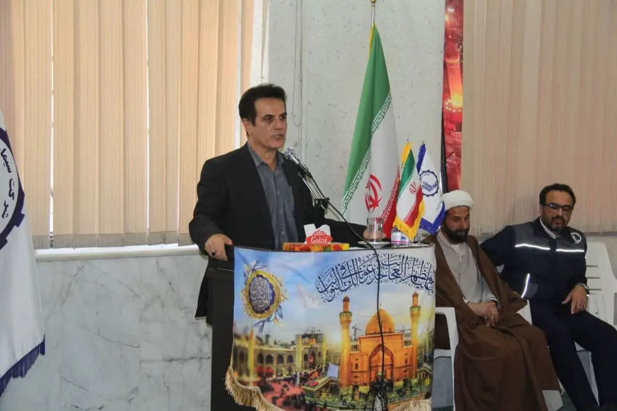 پایداری تولید در روزهای بحران مرهون ایثار کارگران است/ کارگران اجازه توقف صنعت کشور را ندادند