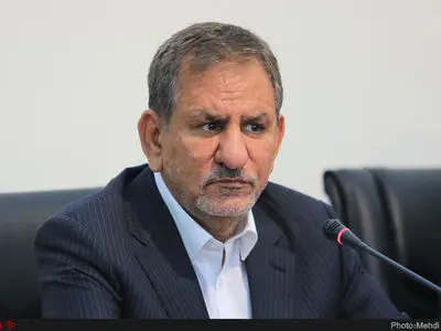 ساکنان مناطق محروم باید از مزایای احداث صنایع و طرح‌های عمرانی بهره‌مند شوند