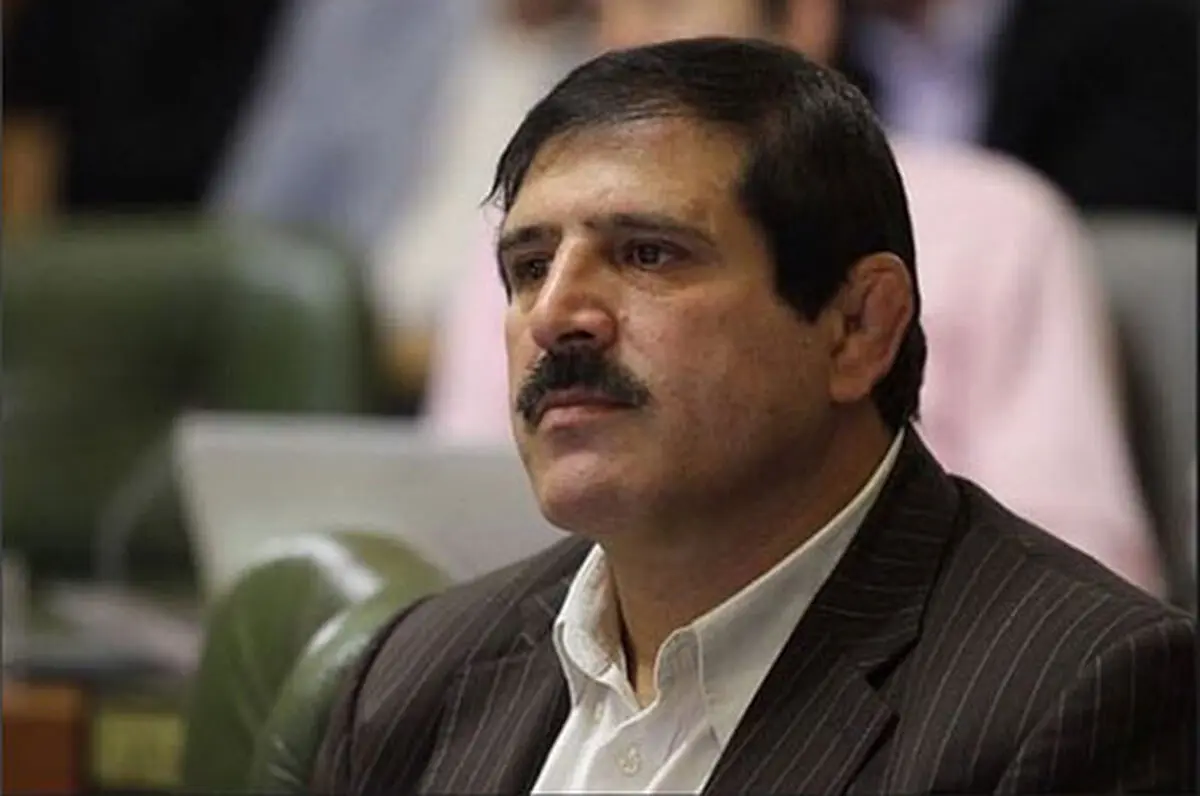 چه گناهی کرده‌ایم که به ما انگ بی‌تخصصی می‌زنید؟/ دبیر شایعات مطرح شده را از چشم من می‌دید+ فیلم