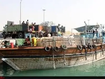 بیکاری و مهاجرت هزاران ملوان و کارگر لنج بنادر جنوبی/درآمدها تکافوی هزینه‌های سوخت را نمی‌دهد