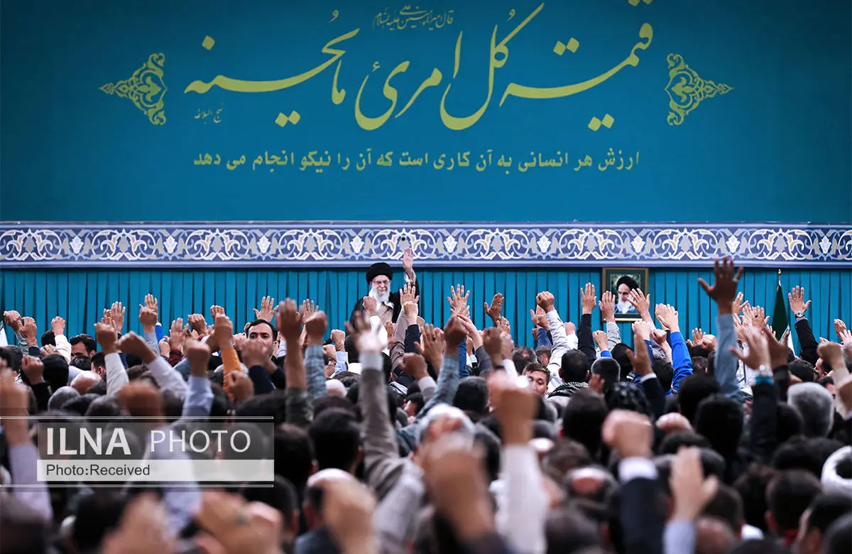 دیدار هزاران نفر از کارگران سراسر کشور با رهبر انقلاب