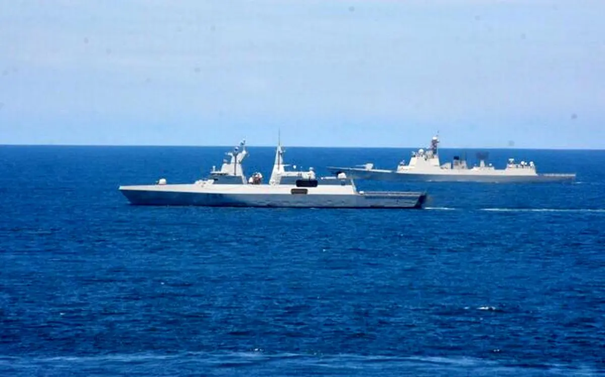 برگزاری رژه دریایی با حضور شناورهای رزمی