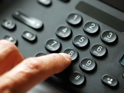 دلایل قطعی اینترنت 14 ساعته در لامرد، مهر و بیرم/ سارقان با سرقت لوله فلزی دهانه یک پل، فیبر نوری را قطع کردند