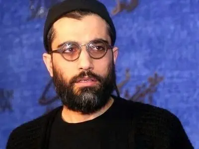 محمد کارت «نفس خور» را می‌سازد