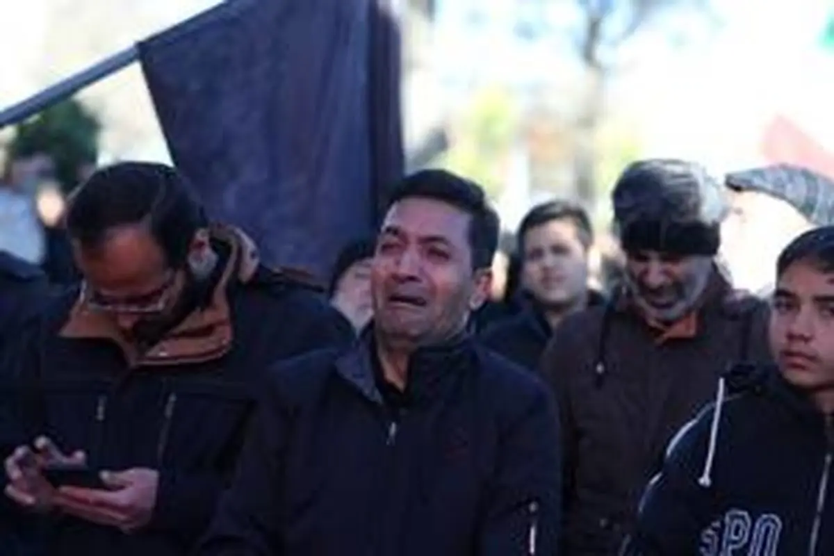 عزاداری عراقی‌ها در خیابان‌ها + فیلم