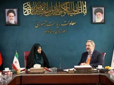 تحریم‌ها خشونت غیرمستقیم اما عمیق علیه زنان و کودکان ایجاد کرده‌اند

