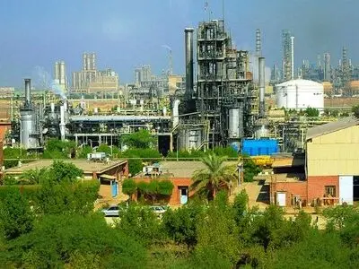 نظام پرداخت کارگران پتروشیمی فارابی اصلاح شد/افزایش حقوق از پایان ماه جاری