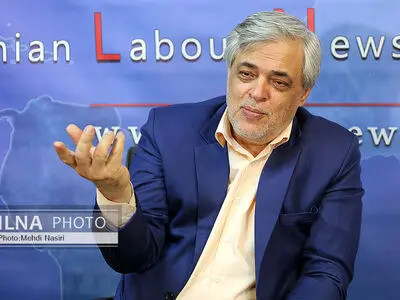 آقای نایب‌رئیس مجلس! به جای شما ما خجالت می‌کشیم 