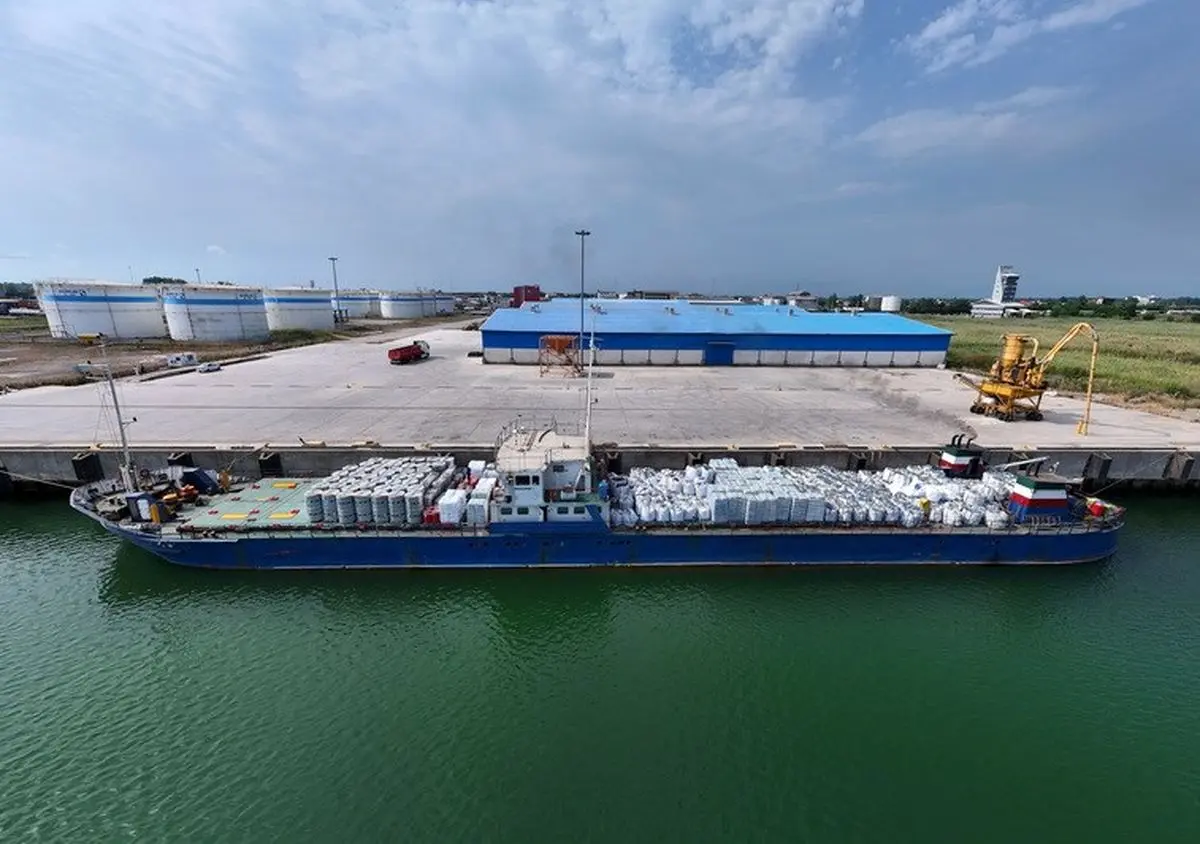 رشد ۵۶ درصدی پهلودهی کشتی‌ها در بندر کاسپین / تقویت نقش ایران در تجارت دریای خزر