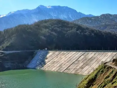 کارگران پیمانکاری انتقال آب سد شهر بیجار به رشت مطالبات مزدی معوقه دارند