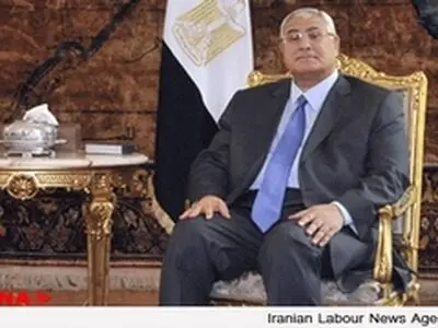 رئیس‌جمهوری موقت مصر قانون تظاهرات را امضا کرد