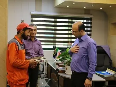 پاکبان منطقه یک  رشت قطعه طلای با ارزش را  به صاحبش بازگرداند