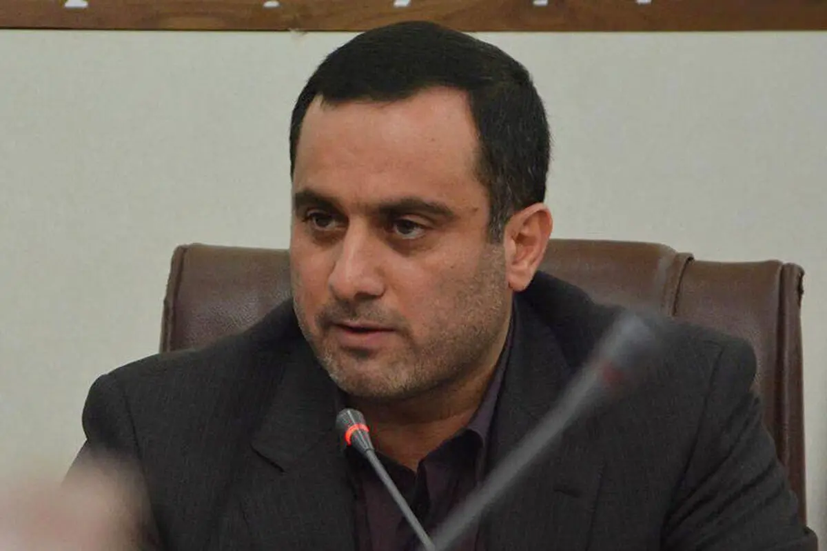 با متخلفین اداری در هر سطح مدیریتی برخورد قانونی می شود/معرفی تعدادی از کارمندان متخلف اداری به دستگاه قضا/یک ریال از بودجه شهرداری برای نامزدهای انتخاباتی هزینه نمی‌شود