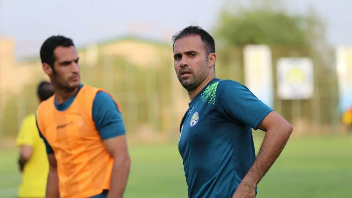 محمد نصرتی از گل ریحان اخراج شد