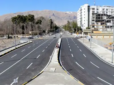 پل شاهد و مجموعه پروژه‌های عمرانی و محرومیت‌زدایی در شیراز بهره برداری می شود