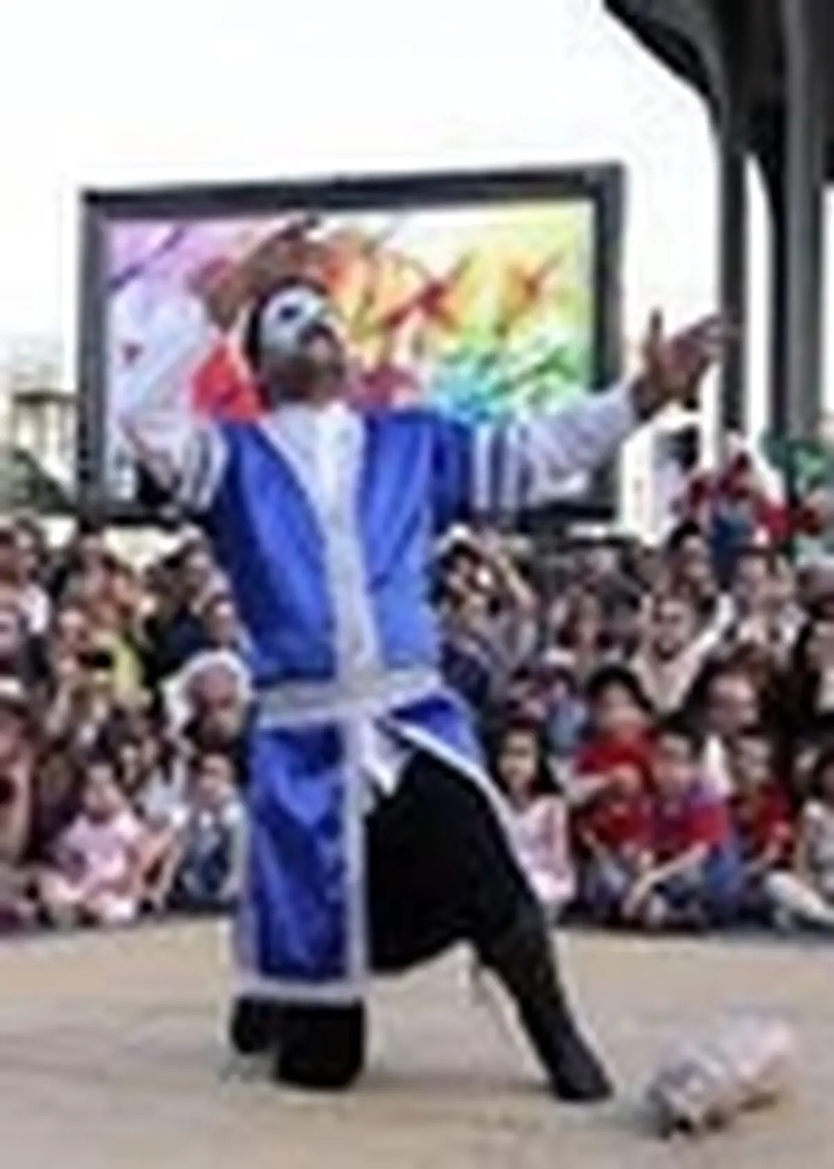 دبیر جشنواره بین‌المللی تئاتر خیابانی مریوان منصوب شد