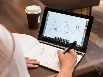 Yoga Book بر قله محبوبیت لپتاپ لنوو