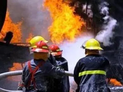 آتش‌سوزی در بازار تهران مهار شد