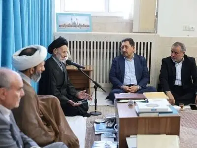 مسئولان باید در سطح بین‌الملل سنگر جهاد علیه ظلم را نگاه دارند